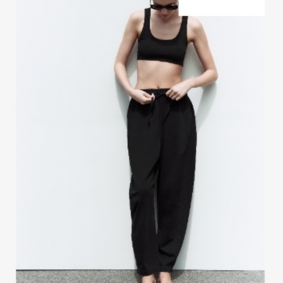 Zara Black Tapered Jogging Pants - Picture 4 of 8